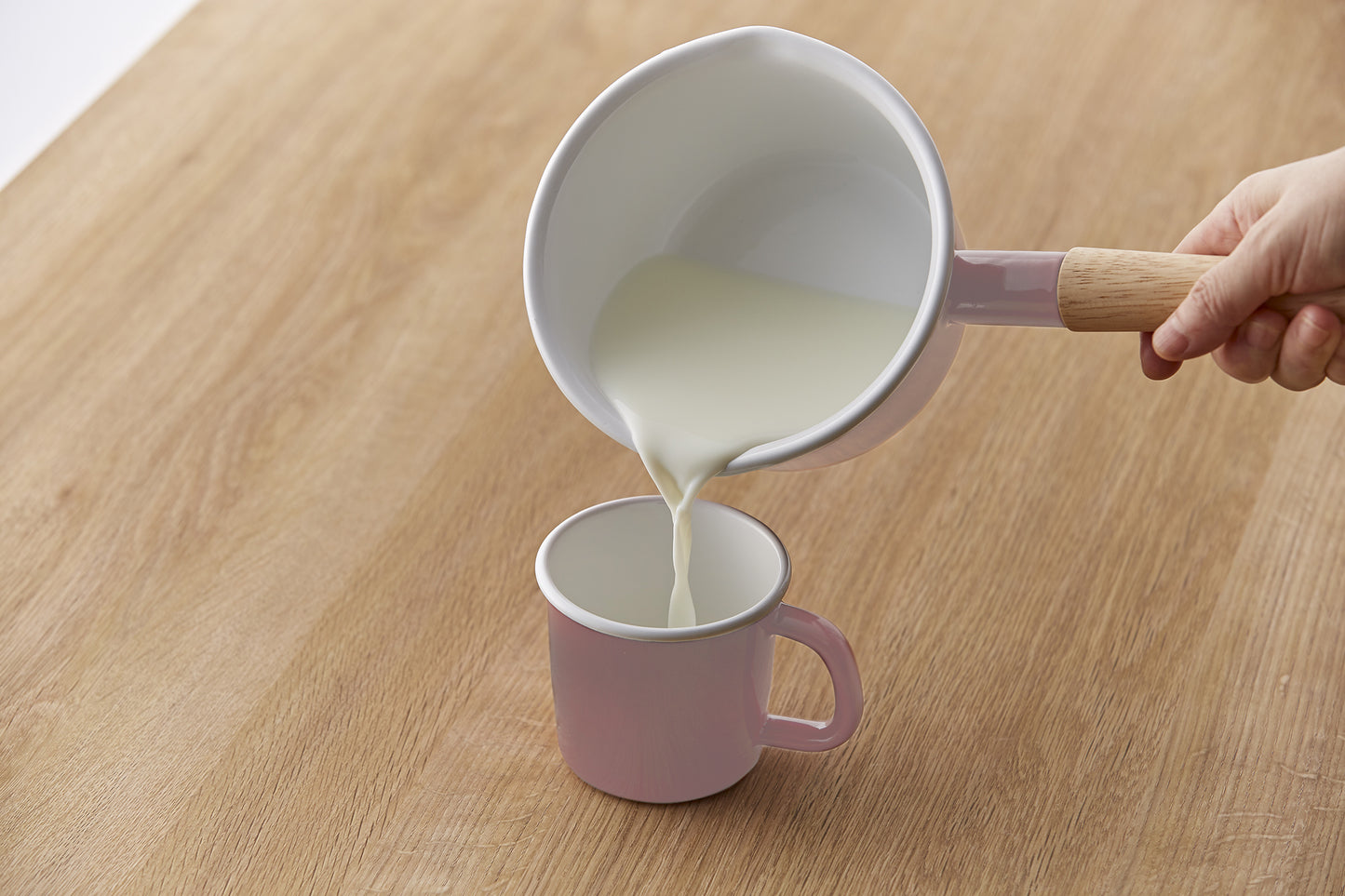 Ash Pink Milk Pan 14cm (1.2 Liters)