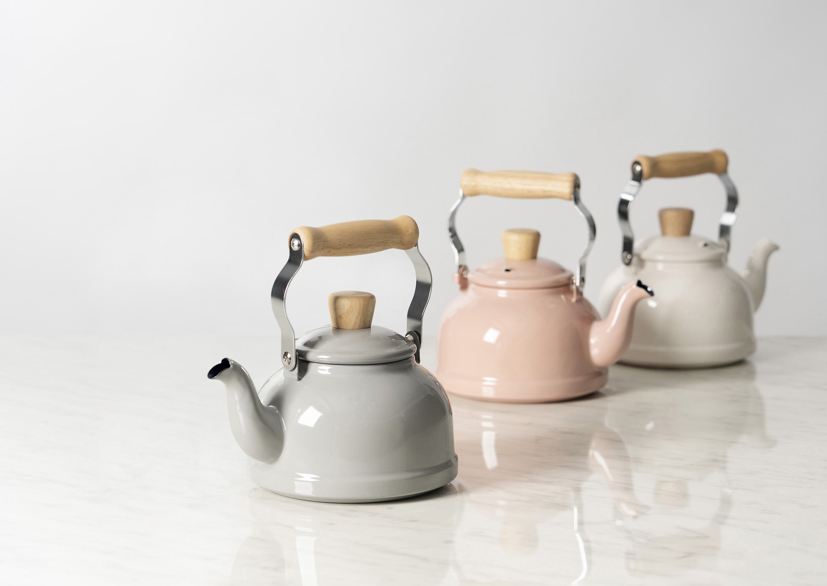 Pink hotsell tea kettle